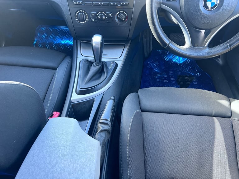 2010 BMW 1 Series 2.0 116i Sport Hatchback 5dr Petrol Steptronic Euro 5 (122 ps)