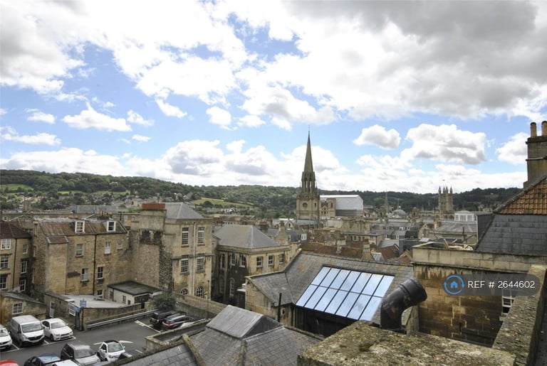 image for 2 bedroom flat in Milsom Street, Bath, BA1 (2 bed) (#2644602)