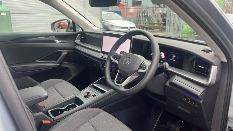 2025 Volkswagen Touran 1.5 TSI eHybrid Match 5dr DSG6 Estate Estate Hybrid Automatic
