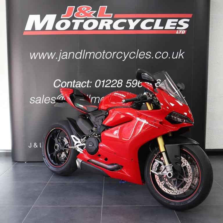 Ducati 1299 S Panigale. Low Miles, Excellent Condition