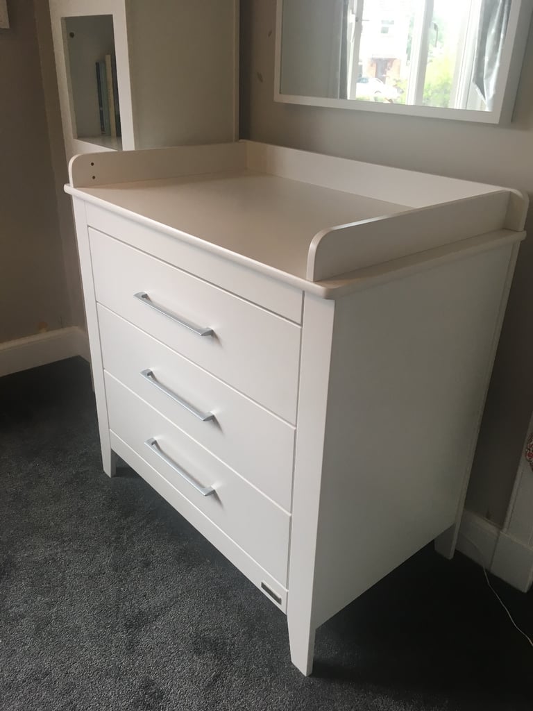 *REDUCED* Mamas and Papas Children’s Bedroom Furniture