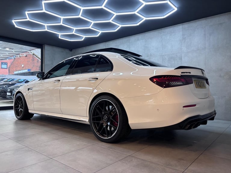 2021 Mercedes-Benz E Class 4.0 E63 V8 BiTurbo AMG S Night Edition (Premium Plus) SpdS MCT 4MATIC+...
