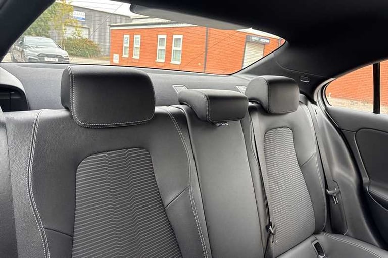 2020 Mercedes-Benz A-Class A200 Sport 4dr Auto SALOON PETROL Automatic