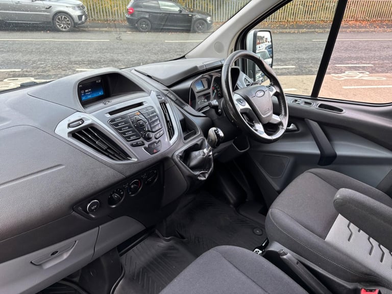 2017 Ford Transit Custom 2.0 TDCi 130ps Low Roof Limited Van PANEL VAN DIESEL Manual