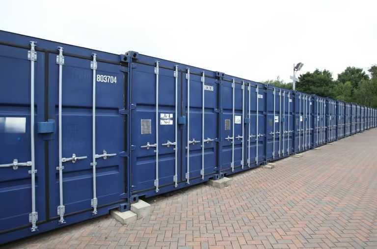 24/7 Storage Container Units To Rent For Business & Personal Use - Self Storage Manchester - 20 ft