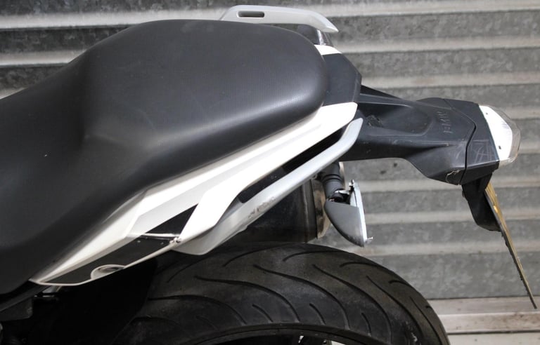 2019 19 BMW G310R G 310 R EXPORT PARTS USE ONLY CAT B TRADE SALE 9425MILES BLACK