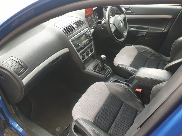 Skoda OCTAVIA VRS 2.0 TFSI Hatchback, 2007, Manual, 1984 (cc), 5 doors