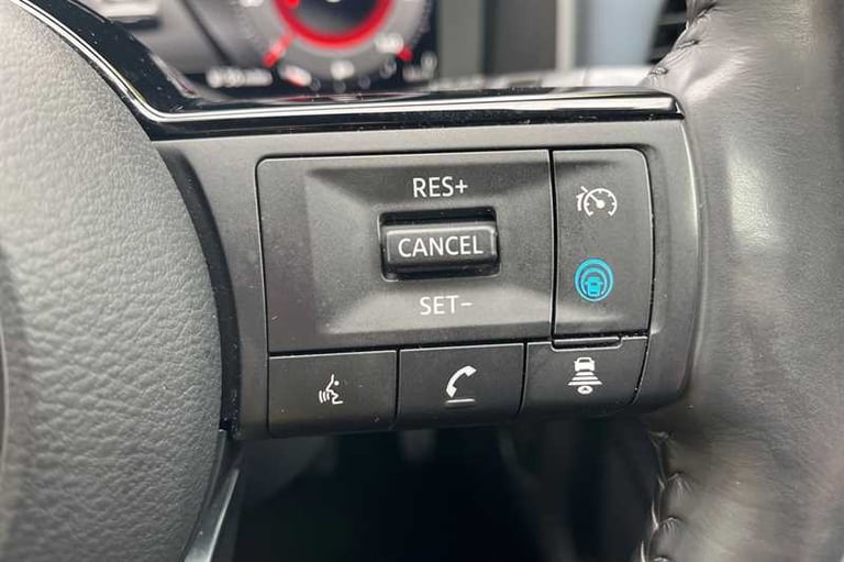 2022 Nissan Qashqai 1.3 DIG-T MH TEKNA 5DR Hatchback Petrol Manual