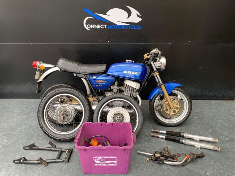 image for SUZUKI GT500 1976 CLASSIC RESTORATION PROJECT HPI CLEAR