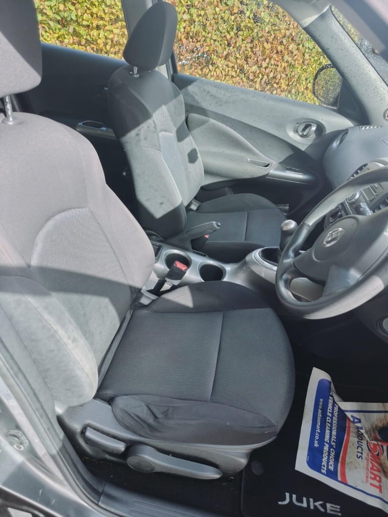 2012 Nissan Juke 1.6 Visia 5dr HATCHBACK Petrol Manual