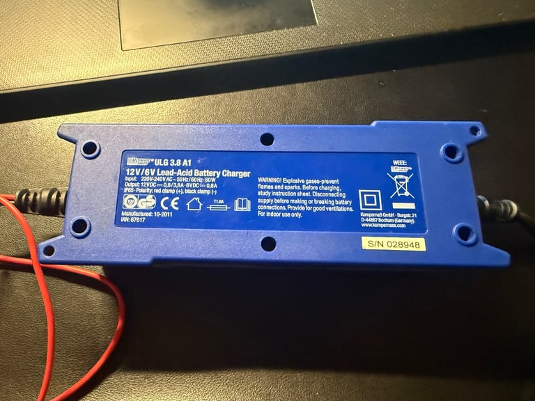 Ultimate Speed ULGD 3.8 A1 12V/6V Lead Acid Battery Charger - FULLY WORKING