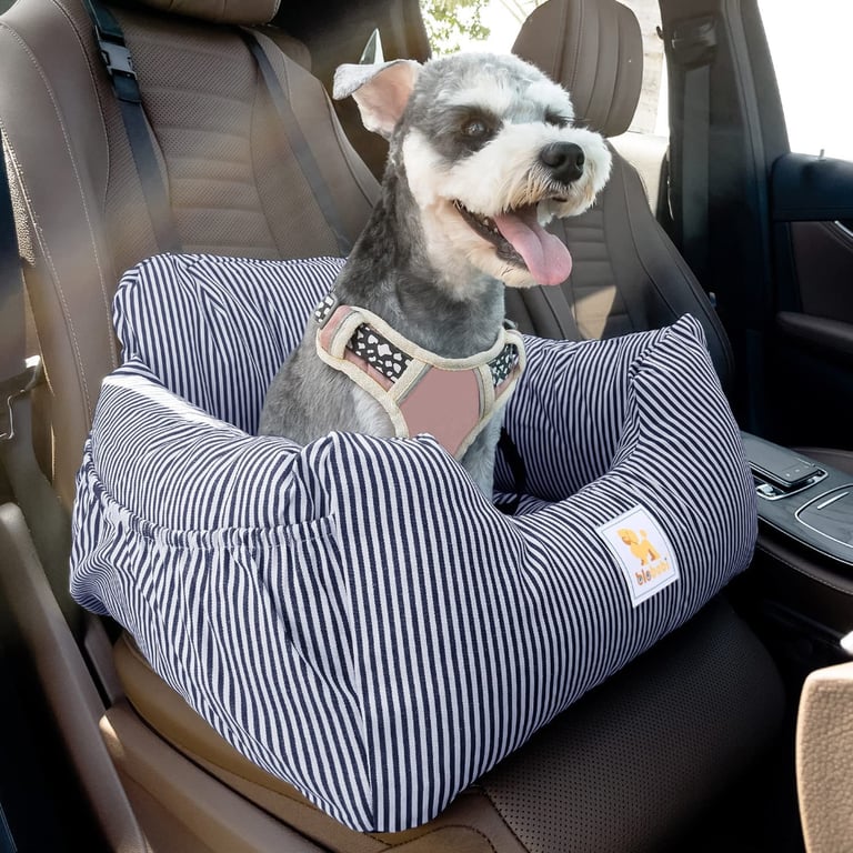 BLOBOBI DOG CAR SEATS SMALL IN BLUE OR BROWN