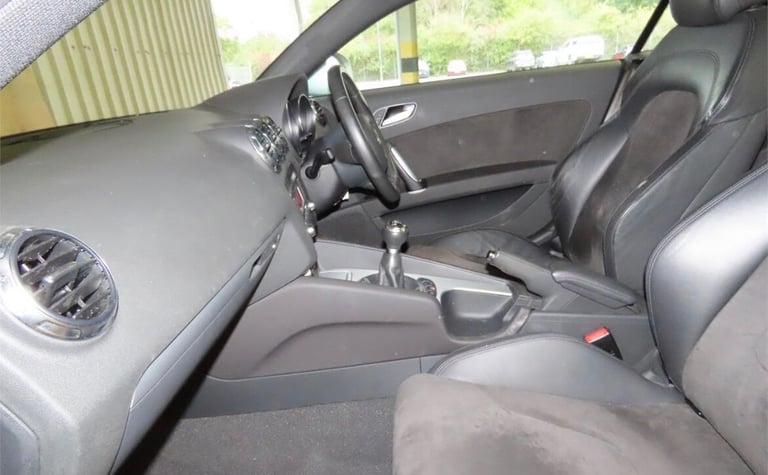 2007 Audi TT 2.0 T FSI Turbo 200hp 2dr Coupe 6 Speed Manual  COUPE Petrol Manual