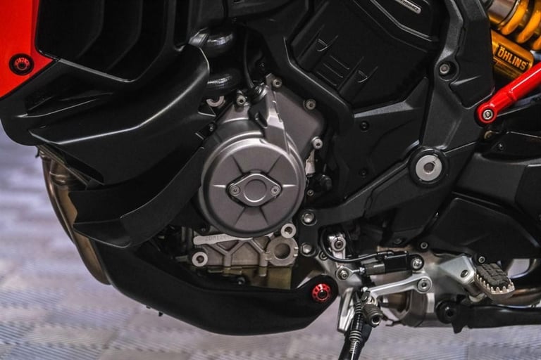 Ducati Multistrada V4 *The Ultimate Pikes Peak*