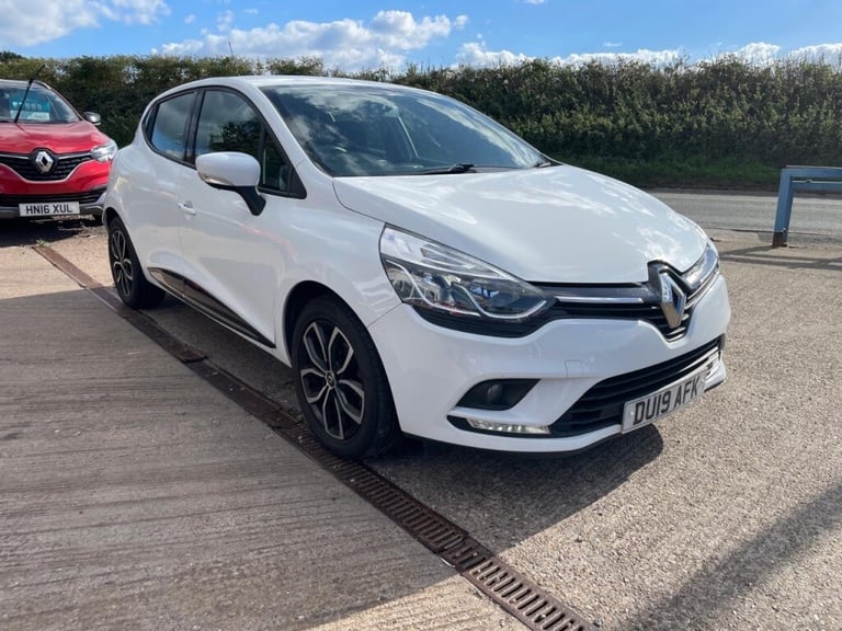  Renault Clio PLAY Petrol