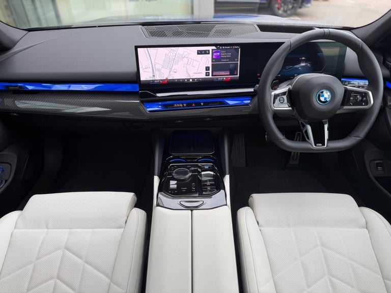 2025 BMW i5 250kW eDrive40 M Sport Pro 84kWh 5dr Auto ESTATE ELECTRIC Automatic