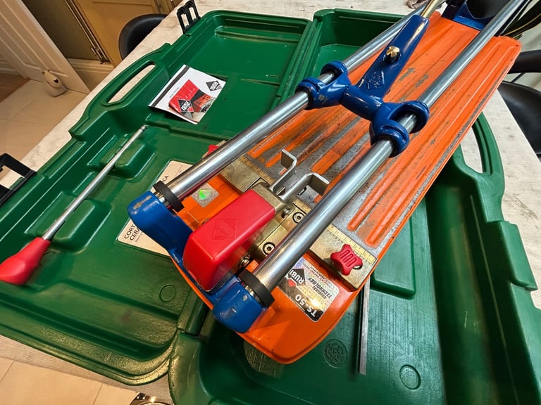 PROFESSIONAL RUBI TILE CUTTERS AND WHEELED TOOL BOX
