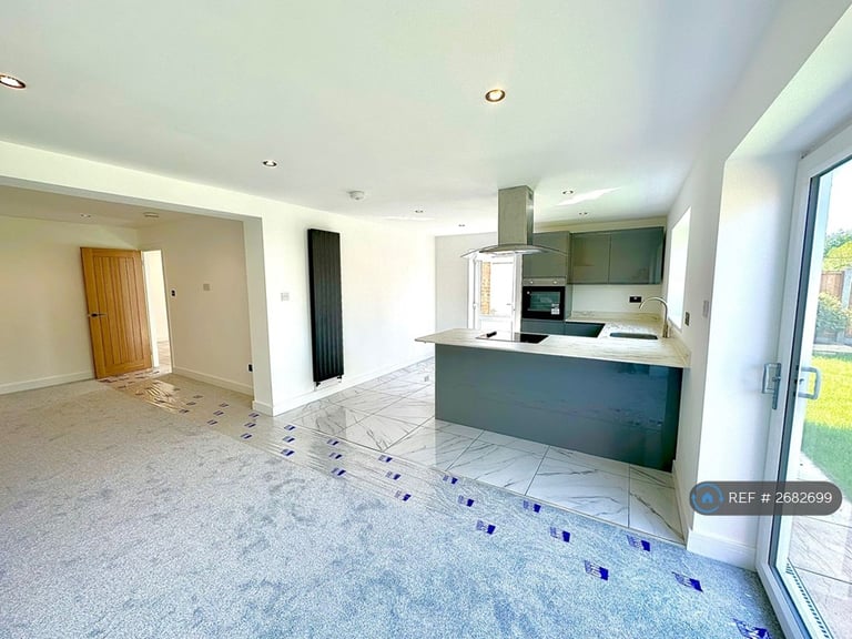 3 bedroom house in Yew Tree Road, St. Marys Bay, Romney Marsh, TN29 (3 bed) (#2682699)