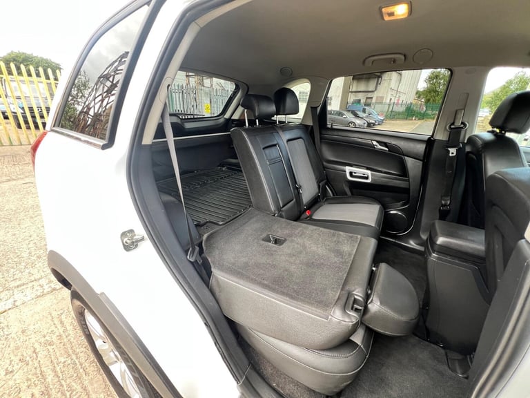 2013 Vauxhall Antara 2.4 Exclusiv 2WD Euro 5 5dr HATCHBACK Petrol Manual