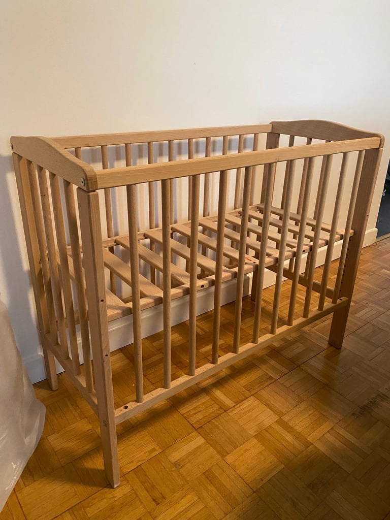 Baby Cot Bed Pine Wood BODMIN 60 x 120 cm with Wheels Light Brown