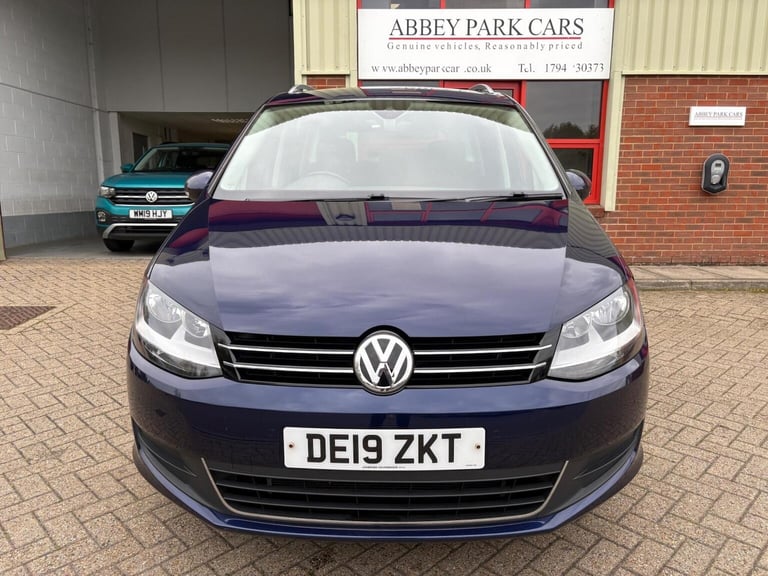 VOLKSWAGEN SHARAN 2.0 TDI SE DSG Euro 6 (s/s) 5dr 2019