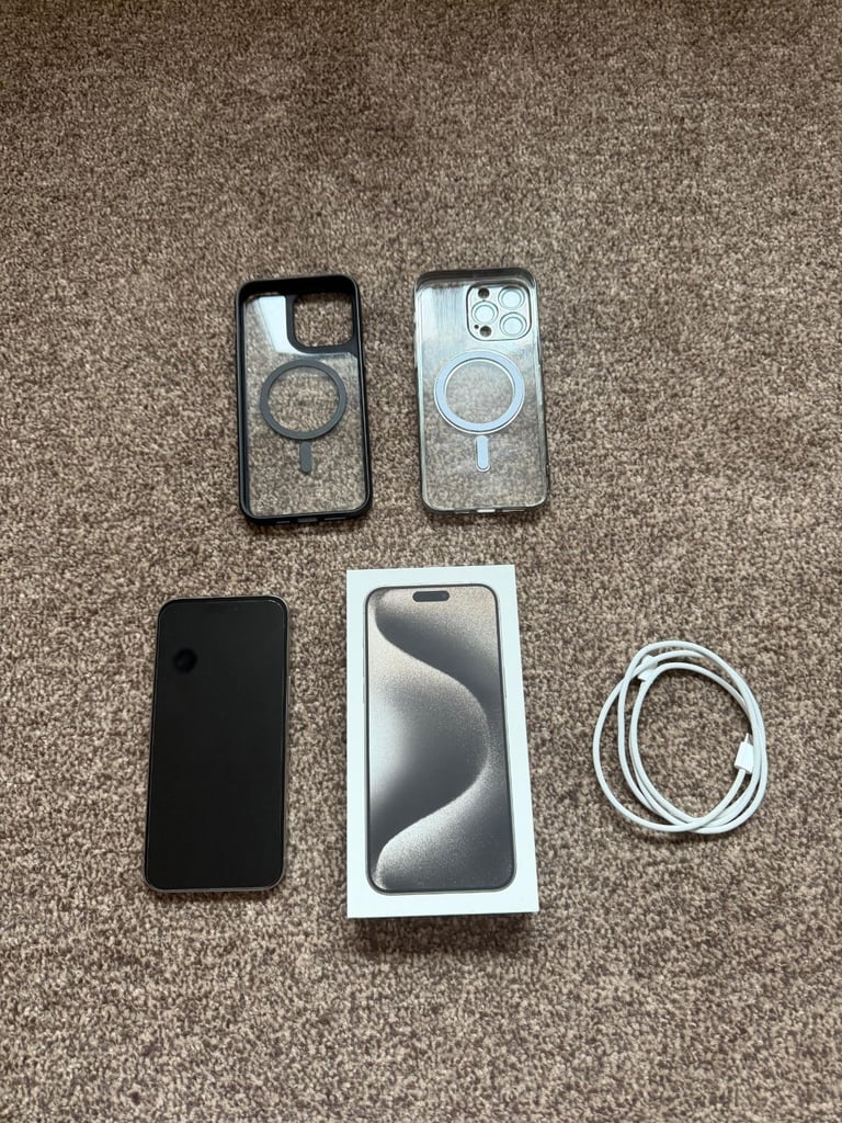 iPhone 15 Pro Max 256GB - Excellent Condition - Boxed with Charger & Case