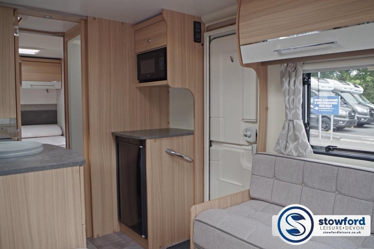 Bailey Phoenix Plus 640, 2021 Used Touring Caravan
