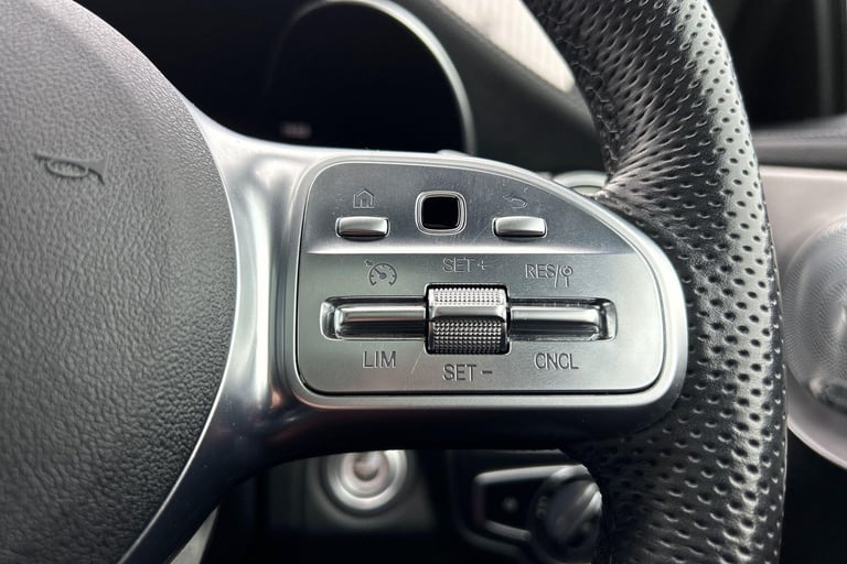 2021 Mercedes-Benz C-Class 3.0 C43 V6 AMG Night Edition (Premium Plus) Coupe 2dr Petrol G-Tronic+...
