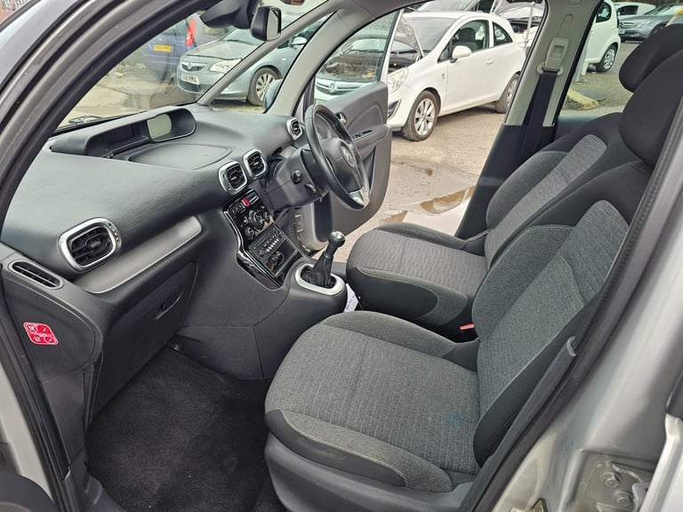 2016 Citroen C3 Picasso 1.2 PureTech Platinum 5dr MPV Petrol Manual