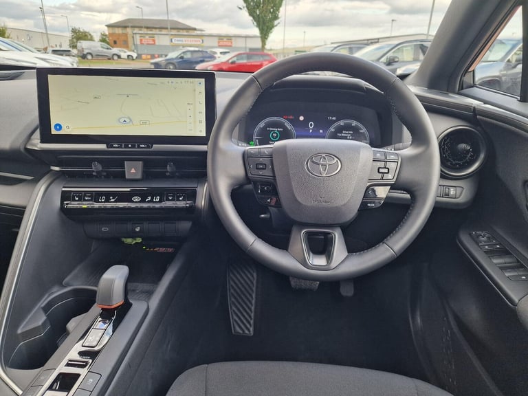 2024 Toyota C-HR 2.0 VVT 13.6kWh Design CVT Euro 6 (s/s) 5dr HATCHBACK Petrol/Electric Hybrid Aut...