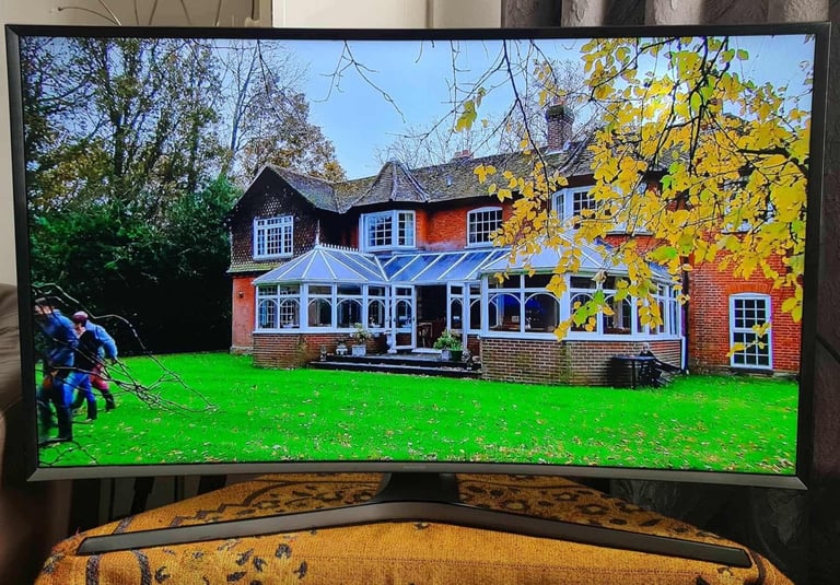 50 inches 4K UHD Samsung Smart Tv 