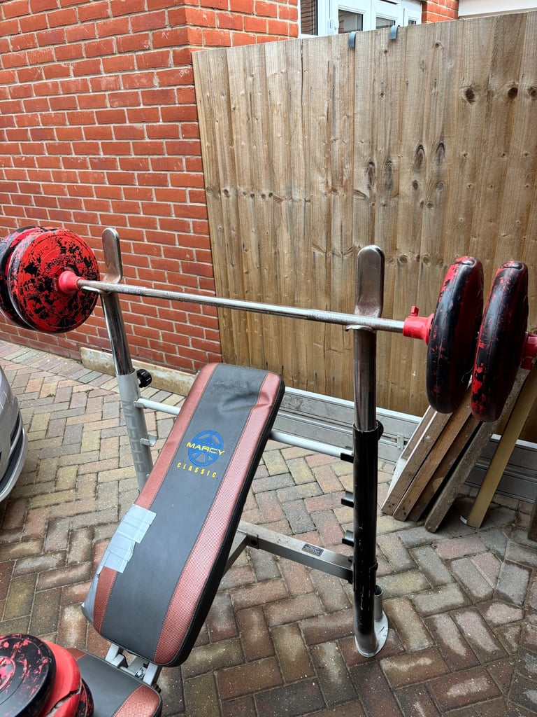 image for Bench press / squat rack