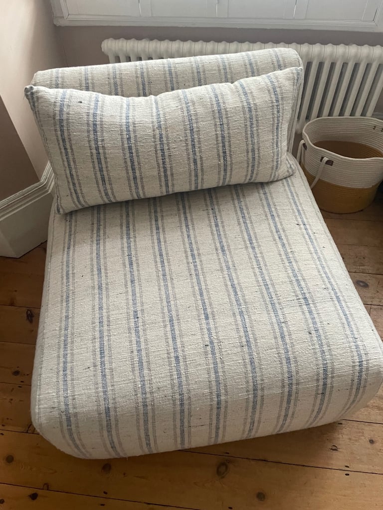 Modular corner anthropology sofa