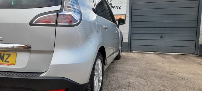 2015 Renault Scenic 1.5 dCi ENERGY Dynamique TomTom MPV 5dr Diesel Manual Euro 5 (s/s) (110 ps) M...