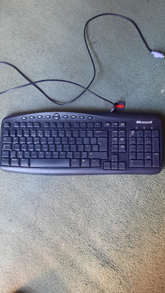 Microsoft Wired Keyboard 500