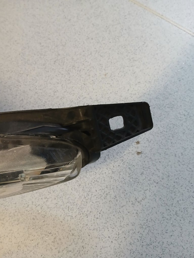 Ford Fiesta mk7 2014 model passenger side headlight 