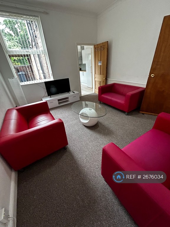 1 bedroom in Station Road, Ormskirk, L39 (#2676034)