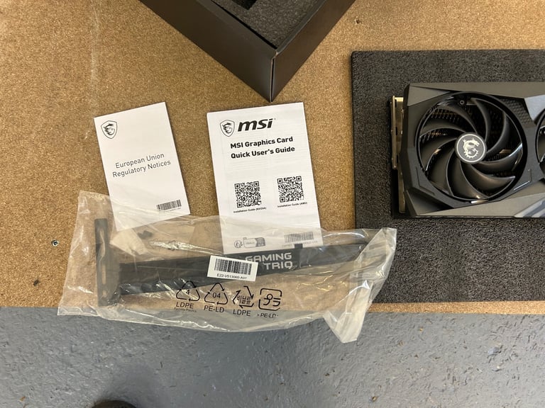 GeForce RTX 4060Ti Triple Fan