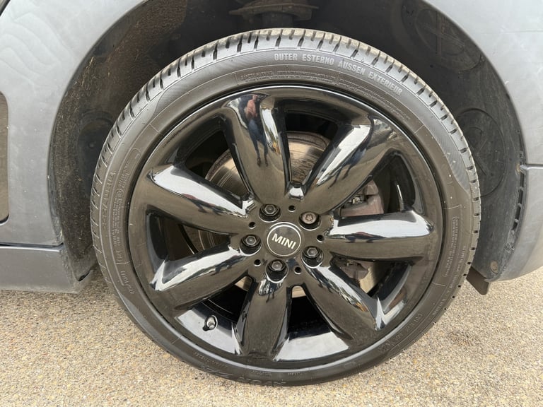 ** LOW MILES ** 2016 (16) MINI Clubman 2.0 Cooper SD 5 door Estate ** VALUE **