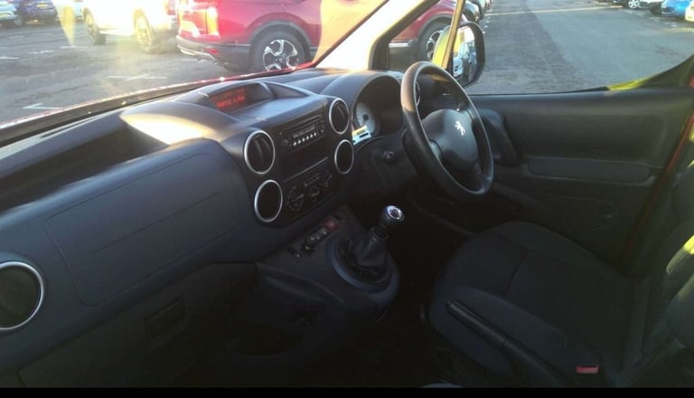 2011 Peugeot Partner Tepee 1.6 HDi 92 S 5dr Diesel