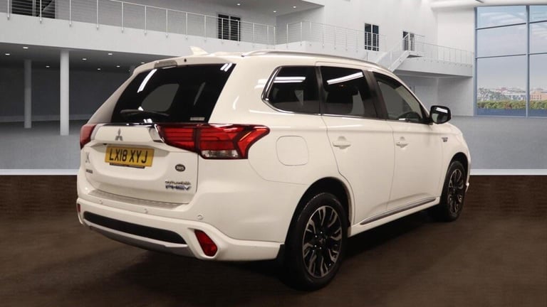 2018 Mitsubishi Outlander 2.0 PHEV GX4hs 5dr Auto ESTATE PETROL/ELECTRIC Automatic