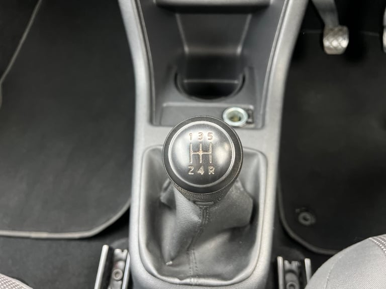 2012 Volkswagen up! 1.0 Take up! Euro 5 3dr HATCHBACK Petrol Manual