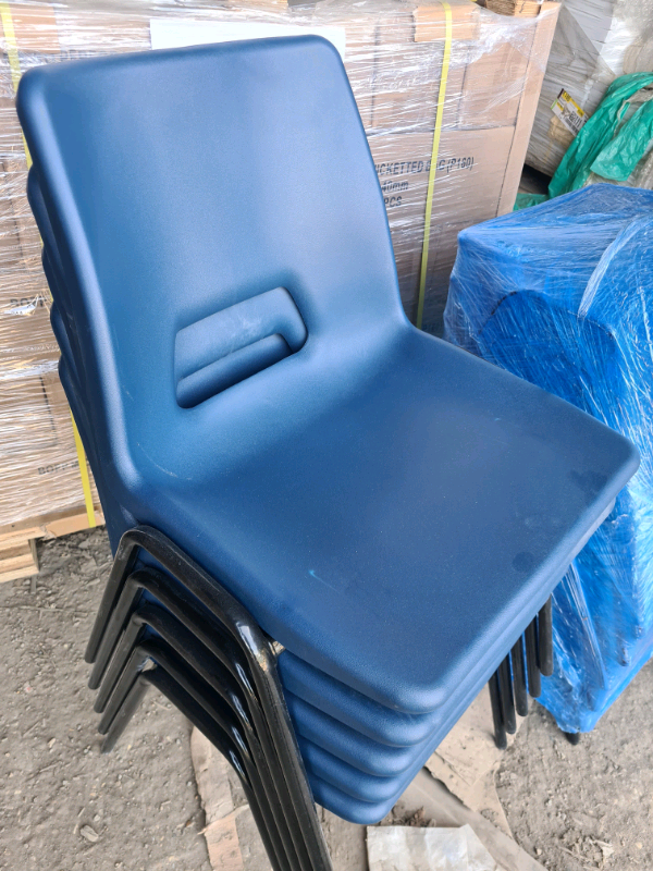 Examination desk and chairs 
