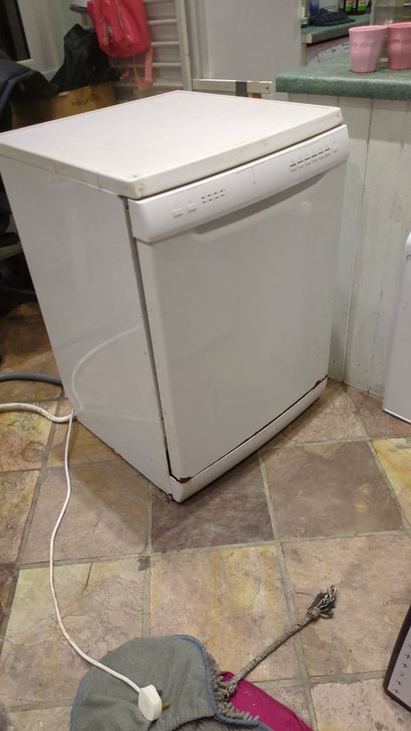 image for Free dishwasher SE100LA