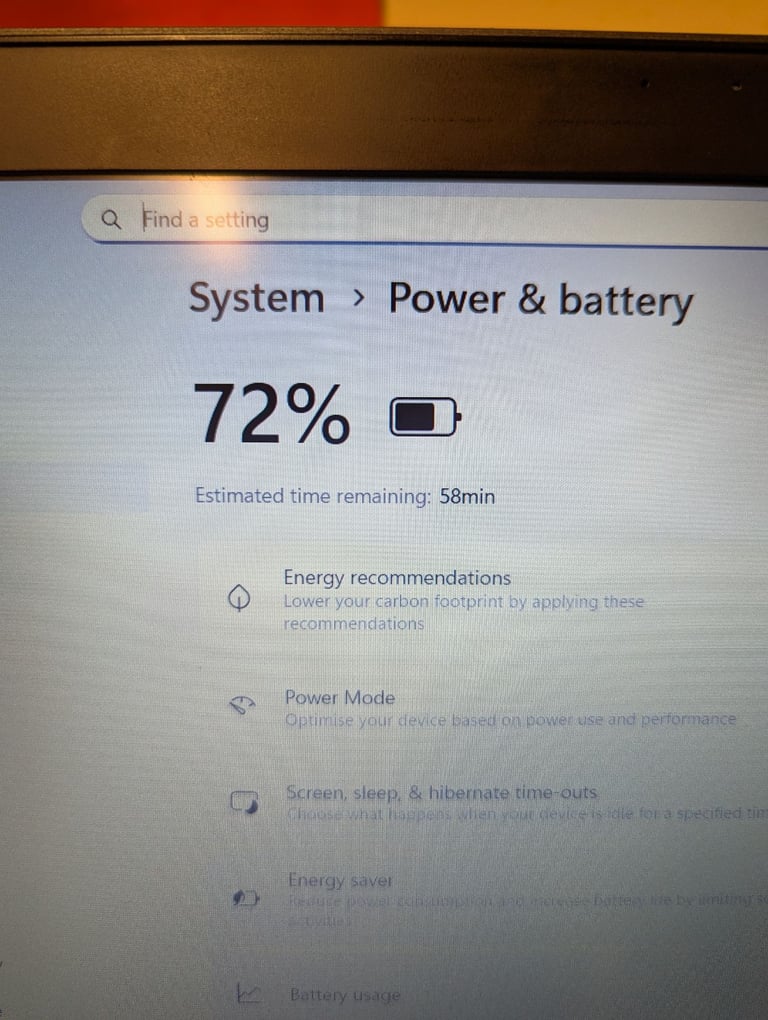 Hp pavilion laptop Windows 11 i5-5th 8GB warranty