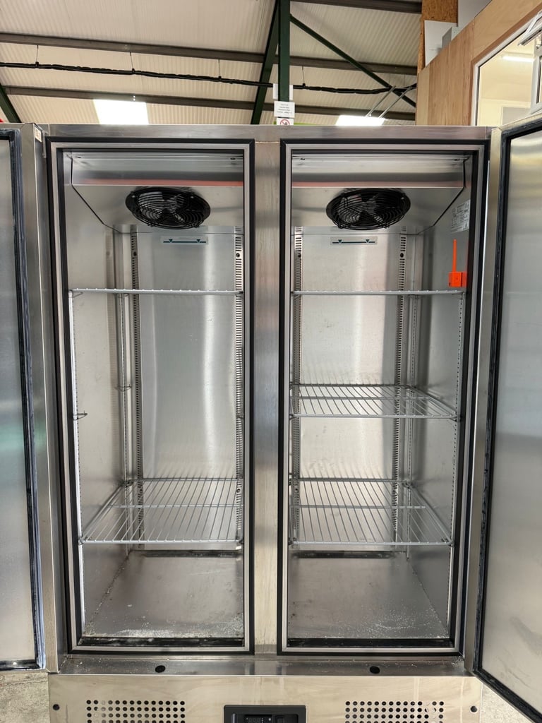 Commercial fridge 