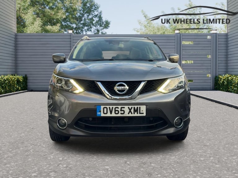 2015 Nissan Qashqai 1.2 DIG-T Tekna SUV 5dr Petrol XTRON 2WD Euro 6 (s/s) (115 ps) HATCHBACK Petr...