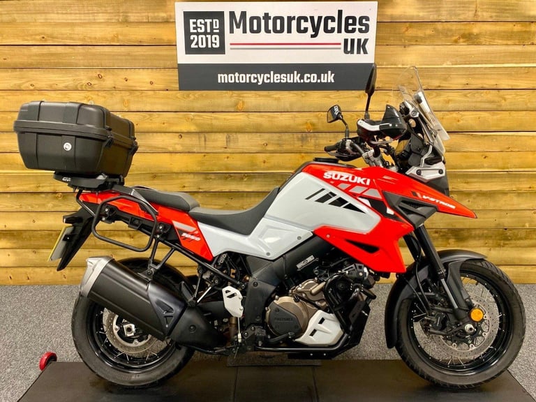 image for Immaculate 2020 Suzuki DL1050 XT with top box, big spec, FSH and only 9982 miles