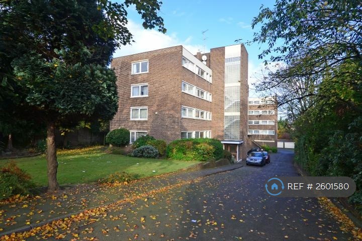 2 bedroom flat in Marcourt Lawns, London, W5 (2 bed) (#2601580)
