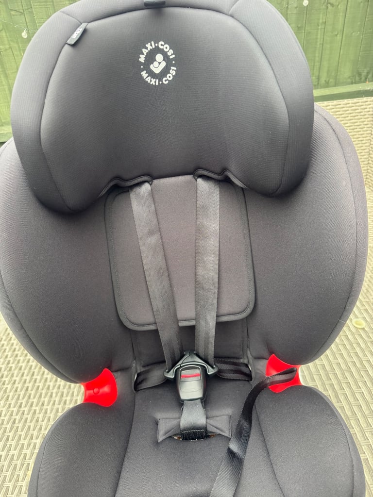 maxi cosi titan basic